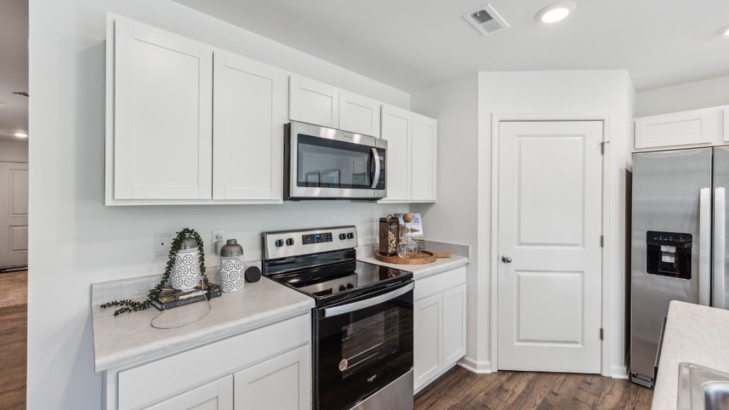Rossville - kitchen